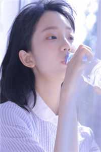 高质量小说人山人海里，你不必记得我